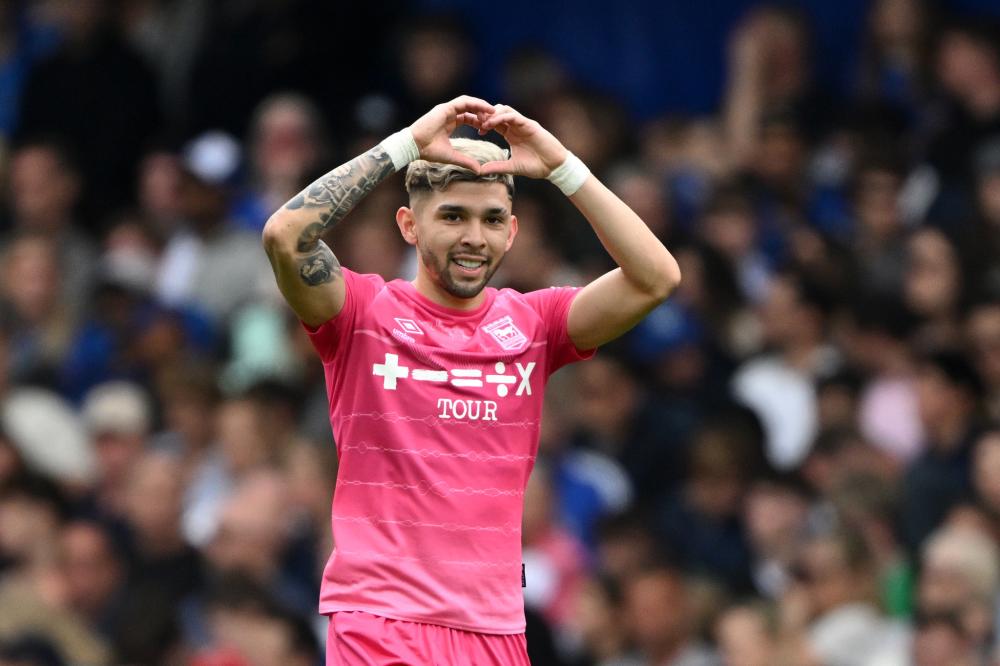 字母哥空砍 字母哥空砍