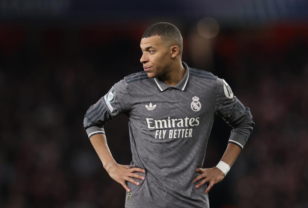 夏窗进行大 夏窗进行大